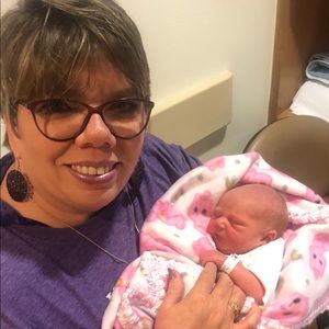 Meet your Posher, Bonita